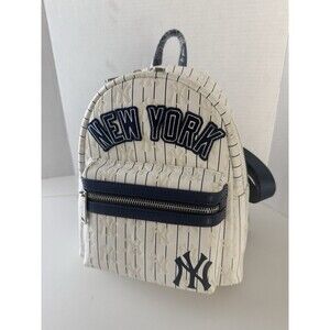 Loungefly New York Yankees Pinstripe Mini Backpack NY MLB Funko Bag New NWT Flaw